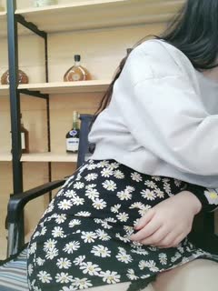 光荣时代电视剧大二舞蹈系白嫩学妹短袜好可爱
